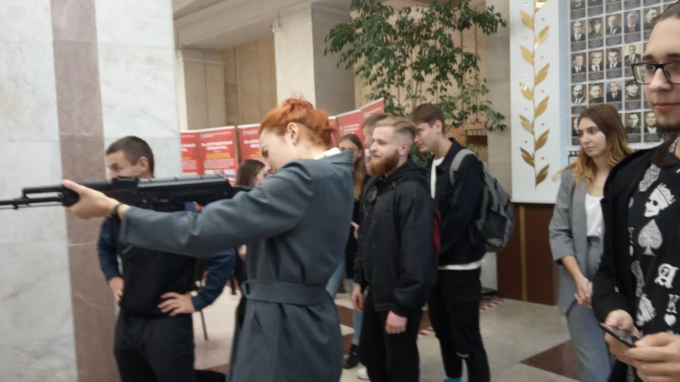 Первокурсники ФТУГ БНТУ на выставке Национальной академии наук Беларуси
